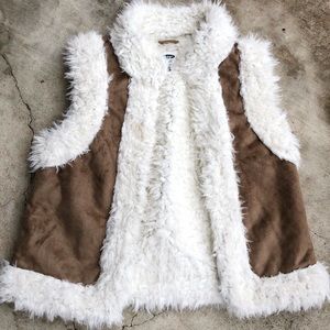 Fluffy Vest
